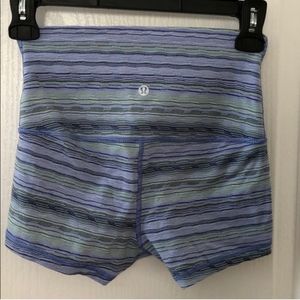 Lululemon Cyber Stripe Lavender Shorts 4